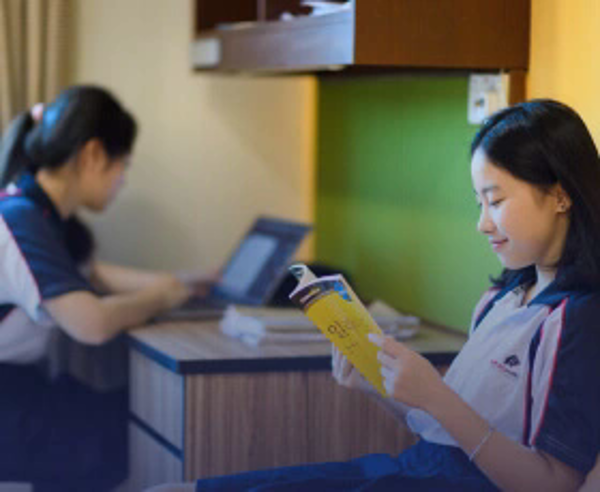 提供多元化的学习资源和场所，让学生有更多选择——新加坡斯坦福美国国际学校